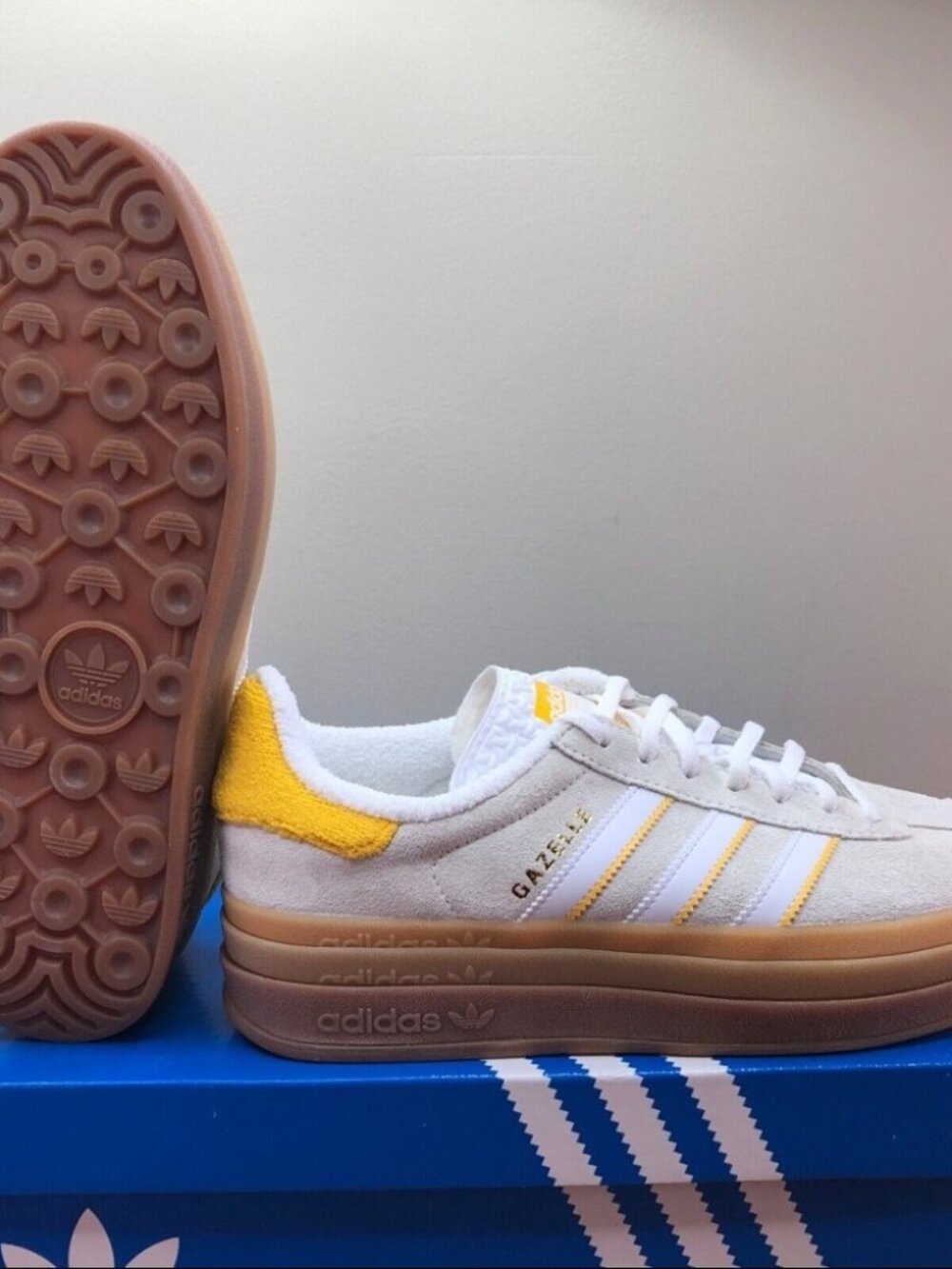Adidas Women’s Gazelle Bold Originals Ivory/Bold Gold